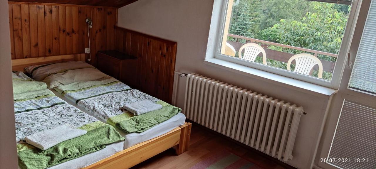 Ubytovanie 184, Bed And Braekfast 184 Stara Lesna Bagian luar foto