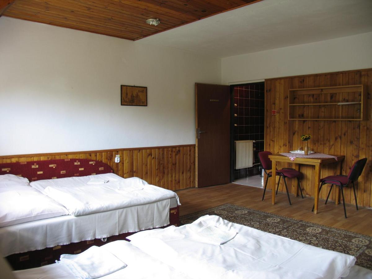 Ubytovanie 184, Bed And Braekfast 184 Stara Lesna Bagian luar foto